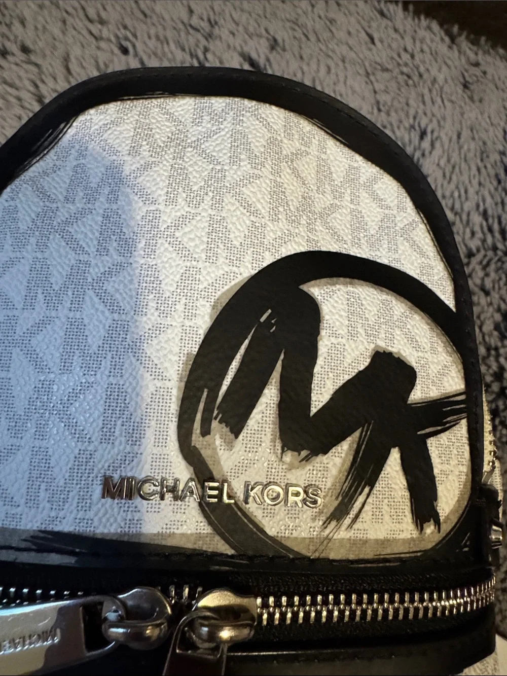 Michael Kors White and Black Logo Mini Backpack In Amazing Condition